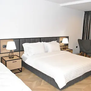 Prime Hotell Tirana
